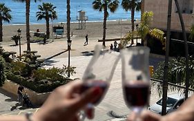 Nonna Beach Apartment Two-Bedroom Sea Views 50 M From The Beach Wifi